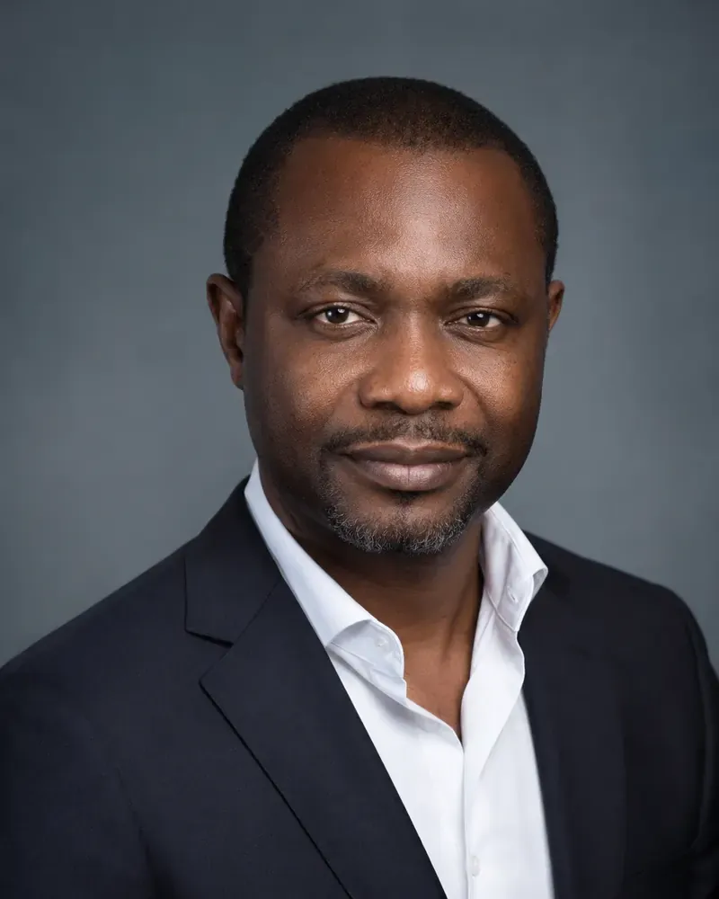 Portrait of Tunde Adeyemi, Chief Executive Officer of Zendale Consulting